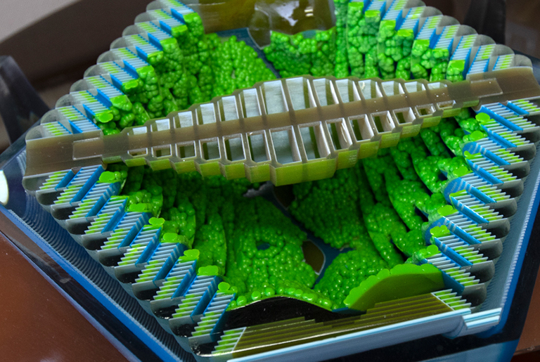 A model of the growable space habitat