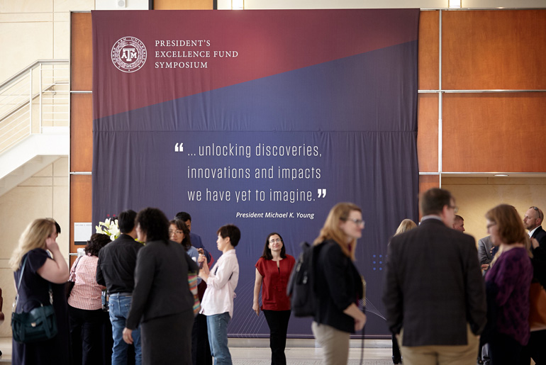 Group of symposium attendees