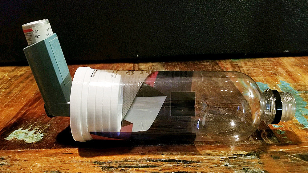 An alternate, smaller 3D-printable device that can be connected to a plastic water bottle has also been designed for resource limited areas. 